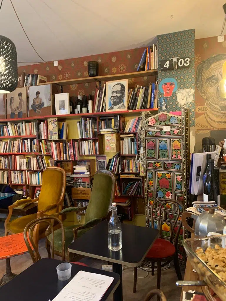 Le barbouquin: salon de thé à Belleville