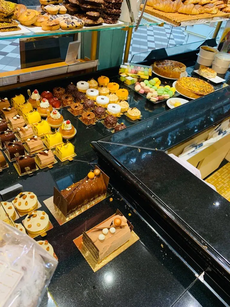 Salon de thé retro à Paris: Valentin Jouffroy