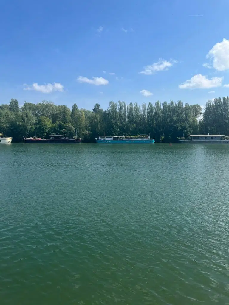 Aqua Restaurant: un brunch au bord de la Seine