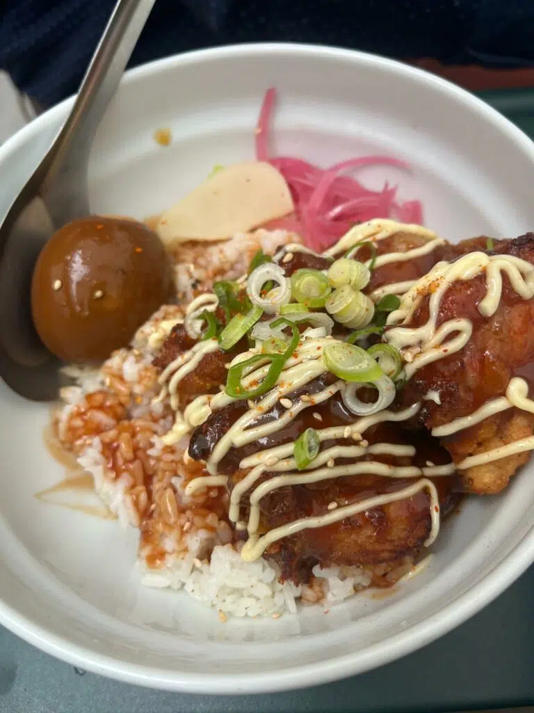 Yansai Concept : la street-food asiatique réinventée au cœur de Paris