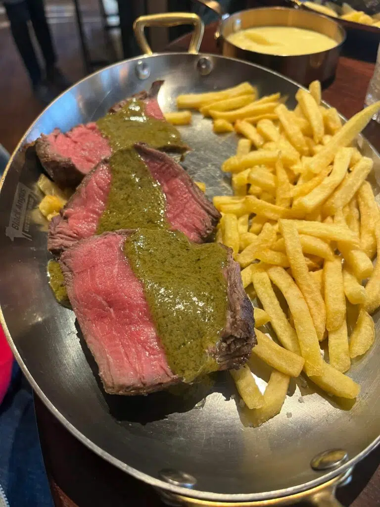 Black Angus République, restaurant de viande Angus à Paris 11