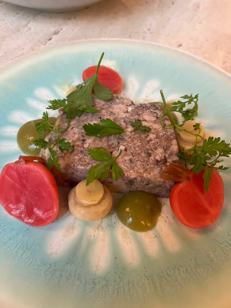 Joli Restaurant Paris : la nouvelle adresse pépite au cœur du Marais