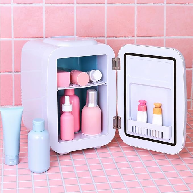 Mini frigo de beauté : Gadget ou indispensable pour votre routine skincare ?